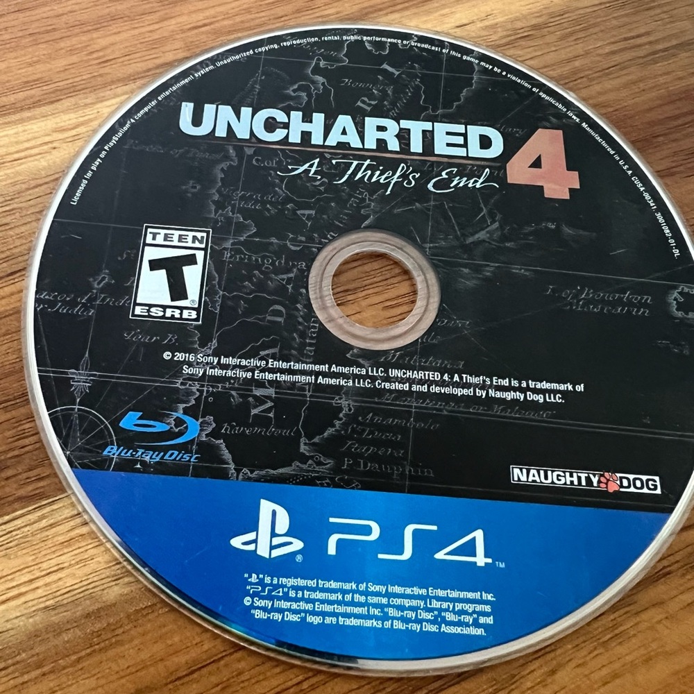 Uncharted 4: A Thief's End (Sony PlayStation 4, 2016) PS4 Video Game